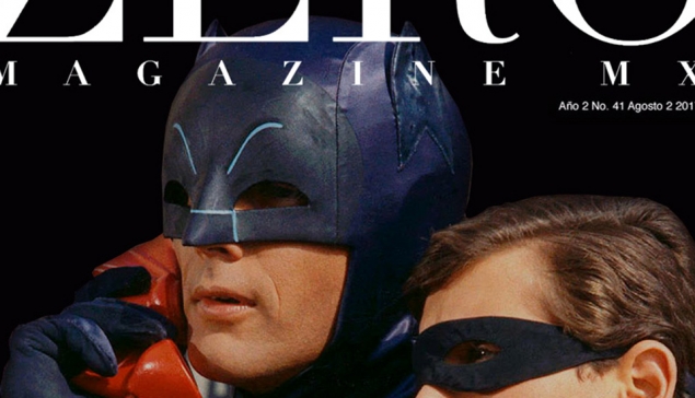 Batman y Robin enseñan la baticueva en la revista Zero